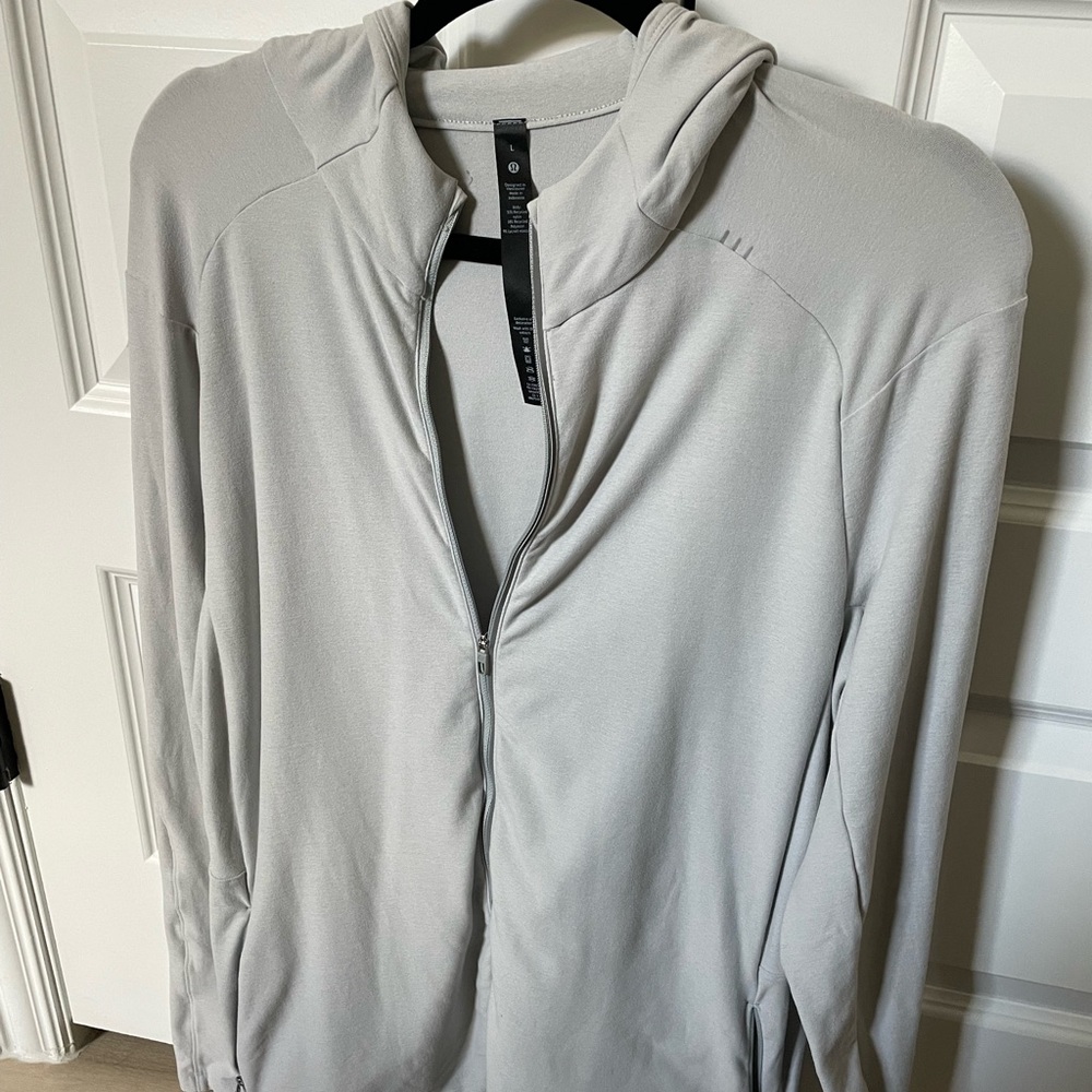 Lightweight Lululemon Jacket